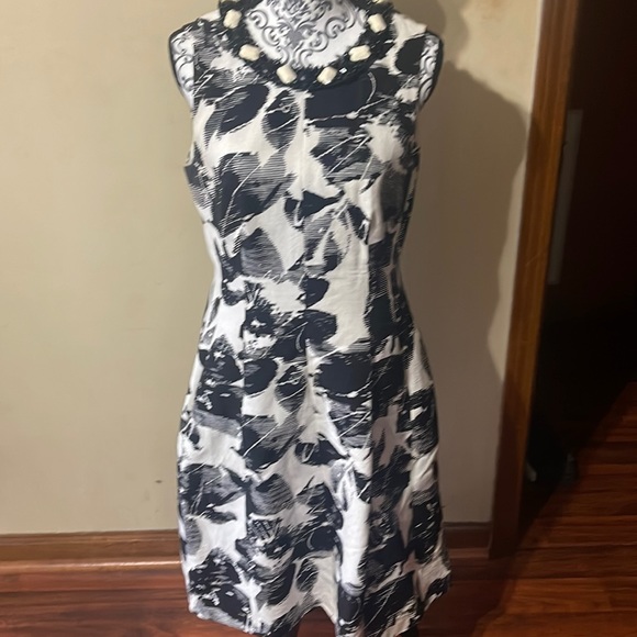 Women Adriana Pappell jeweled dress - Picture 1 of 4